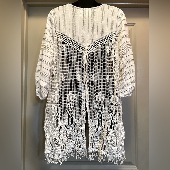 SLOANE ROUGE Boho Crochet Open Back Top size M - Picture 4 of 11